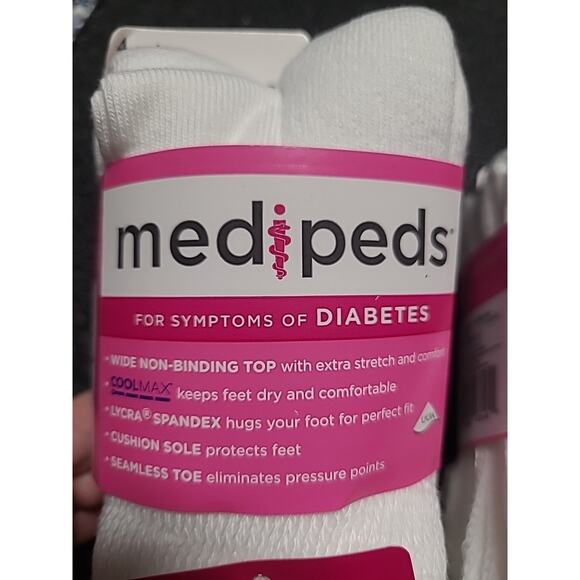 MediPeds Socks Medium 4 Pk 7-10 White Crew Diabetic Cushioned Coolmax New USA - Picture 2 of 6